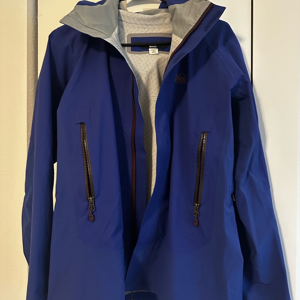 REI Women's Deep Blue Rain Jacket - Picture 2 of 3